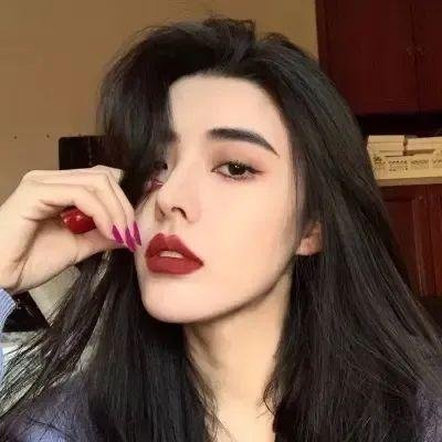 盛女借种 海报